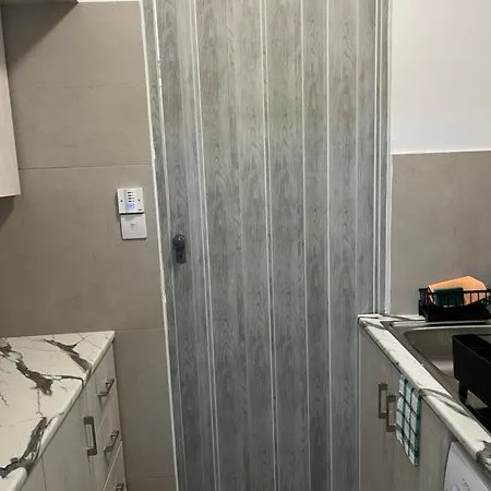 El Giorgios Centre *