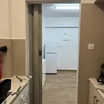 El Giorgios Centre Apartament *