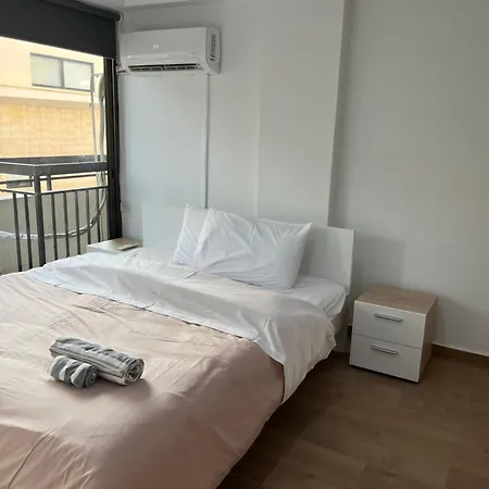 El Giorgios Centre Daire